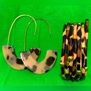 Leopard drop earrings & pvc leopard bracelet w/ magnetic closure. See pictures